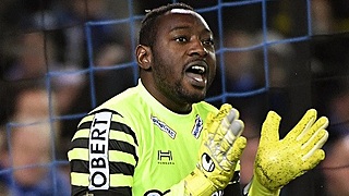 Mandanda joueur de champ en Coupe de France: amusant, mais... interdit 