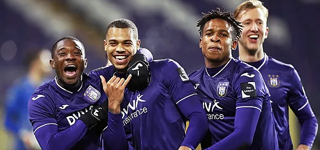 Anderlecht prend une douche froide sur le marché des transferts