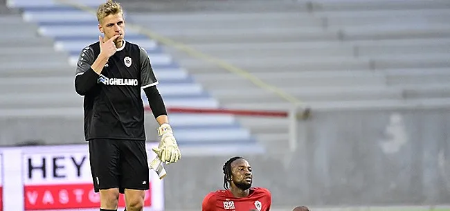 Le meilleur keeper de la Jupiler Pro League est sur le banc