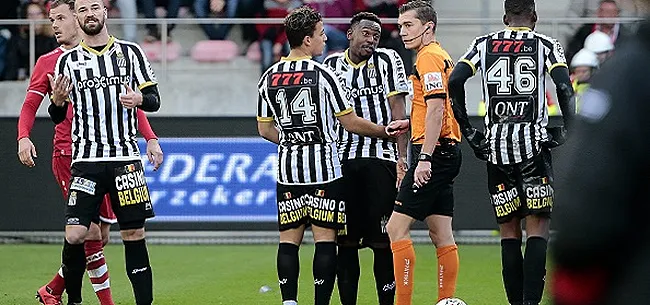 FOOTBALLEUR PRO Voilà qui est l'arbitre de l'année