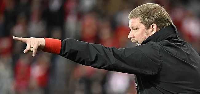 Hein Vanhaezebrouck tire la sonnette d'alarme à Gand