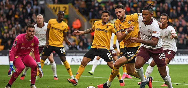 Bel hommage des Wolves au père de leur équipier  