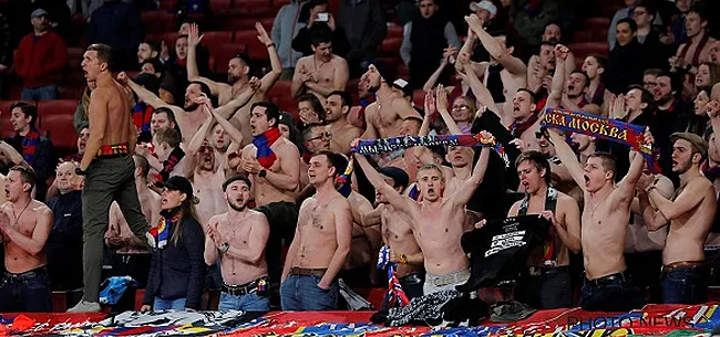 Des fans du CSKA Moscou provoquent un drame dans le métro de Rome (VIDEO)