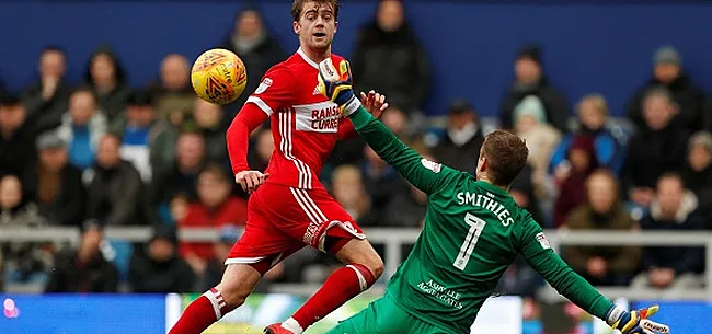 Un fan de Middlesbrough urine dans la bouteille d'eau du gardien de QPR (VIDEO)