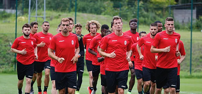 Un joueur de Mouscron marque avec son équipe nationale