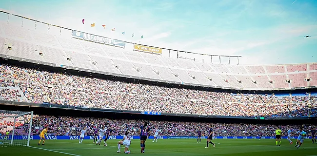 Le Camp Nou s'enflamme : 