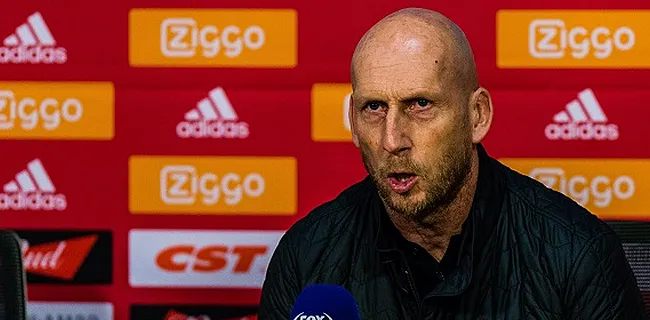 Viré, Jaap Stam peut se chercher un nouveau club