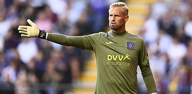 Schmeichel surprend : 