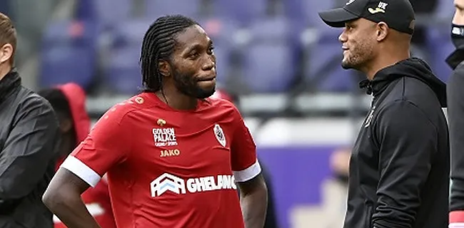 Un international argentin arrive à l’Antwerp: Mbokani peut s’inquiéter 