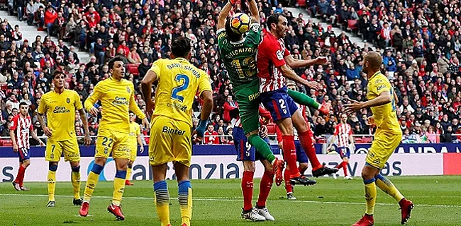 Un ancien joueur du Standard et d'Anderlecht discute avec Las Palmas