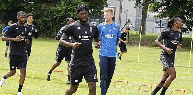 Charleroi laisse partir un autre défenseur à la dernière minute