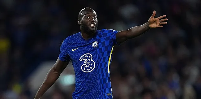 Rush tacle Lukaku et lui donne la solution