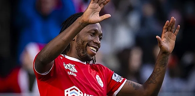 Mbokani peiné par la situation d'Anderlecht: 