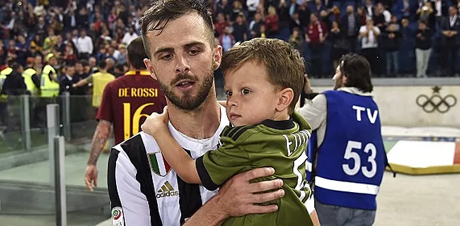 Miralem Pjanic veut aller à Barcelone et fait passer le message par son fils