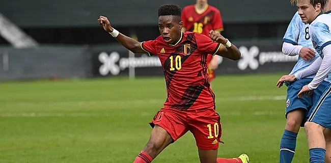 Buteur face au Barça, ce jeune talent belge s'offre deux records