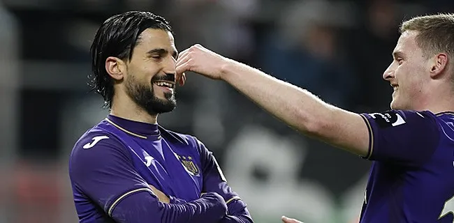 Anderlecht se fait peur à Zulte mais assure l'essentiel