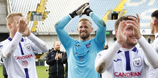 Schmeichel a déjà récupéré le numéro 1 de Dupé