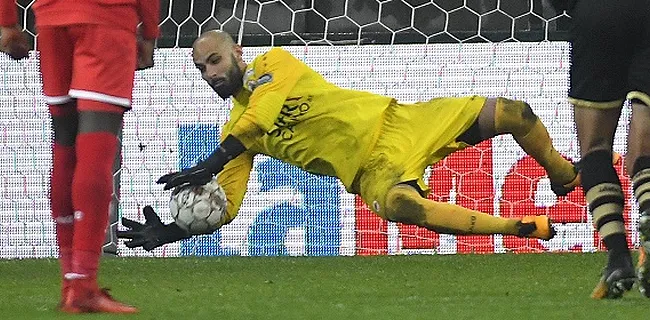 Les supporters du Standard n'en veulent pas à Bolat: 