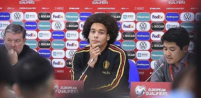 Witsel se fait tacler: 