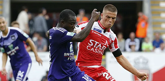 WTF Quelle mouche a piqué Acheampong à la fin du match à Ostende?