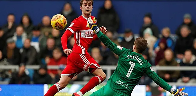 Un fan de Middlesbrough urine dans la bouteille d'eau du gardien de QPR (VIDEO)