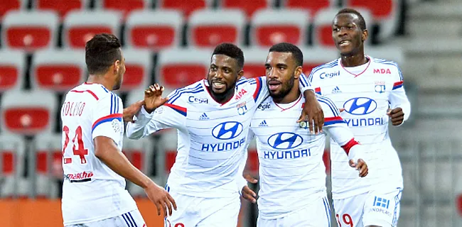 A 15 ans à peine, il fait ses débuts avec l'Olympique de Lyon et marque! (VIDEO)