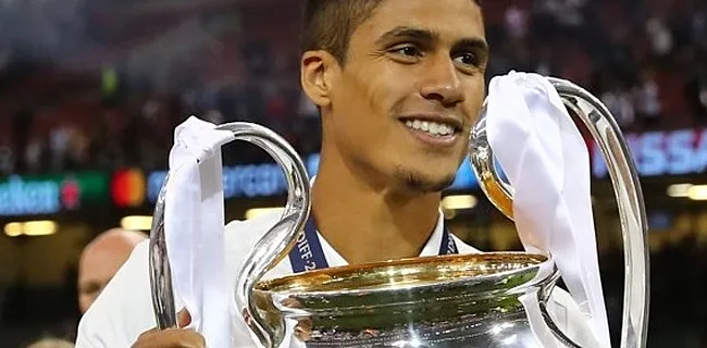 INCROYABLE Varane est champion d'Europe: toute l'équipe de France le félicite, sauf un!