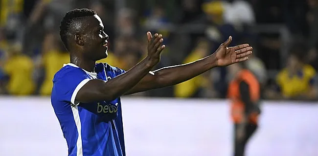 Samatta en Jupiler Pro League un peu plus longtemps que prévu ?