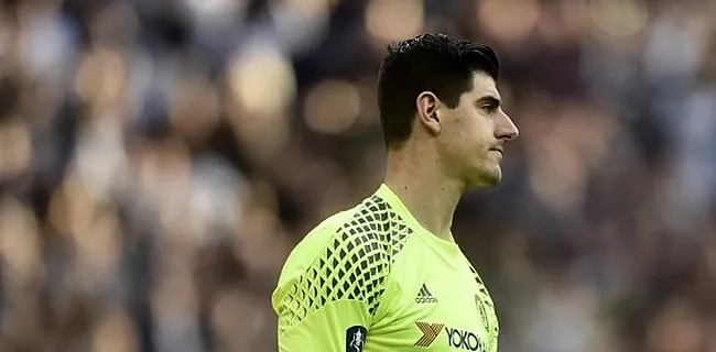 Chelsea engage gratuitement un gardien de but, future doublure de Courtois