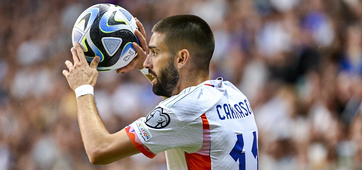 Yannick Carrasco’s Summer of Potential Change: Barcelona Move Off The Table