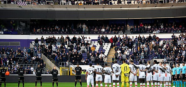 L'impressionnant tifo des supporters d'Anderlecht avant le derby