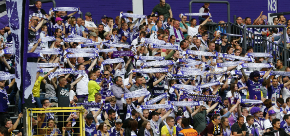 L'impressionnant tifo des supporters d'Anderlecht avant le derby